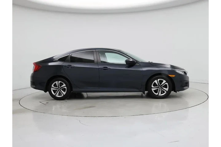 $20998 : Honda Civic 2018 LX 4dr Seda image 7