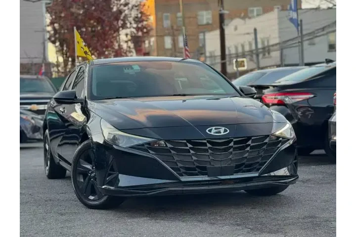 2021 HYUNDAI ELANTRA2021 HYUN image 4