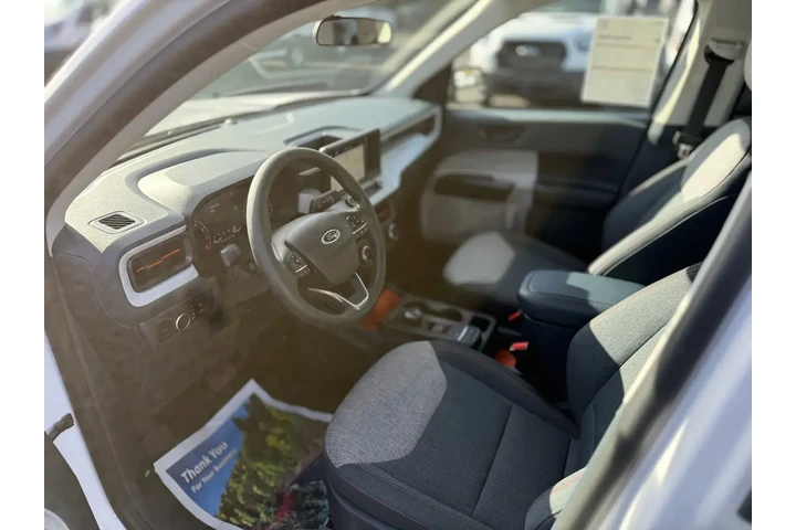 $27780 : Ford Maverick 2024 AWD XLT 4 image 10