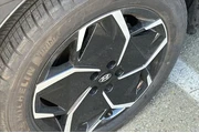 $26990 : Hyundai IONIQ 5 2024 SEL 4dr thumbnail