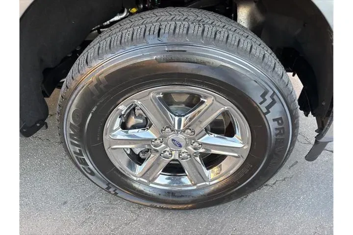 $39498 : Ford F-150 2024 4x4 XLT 4dr image 9