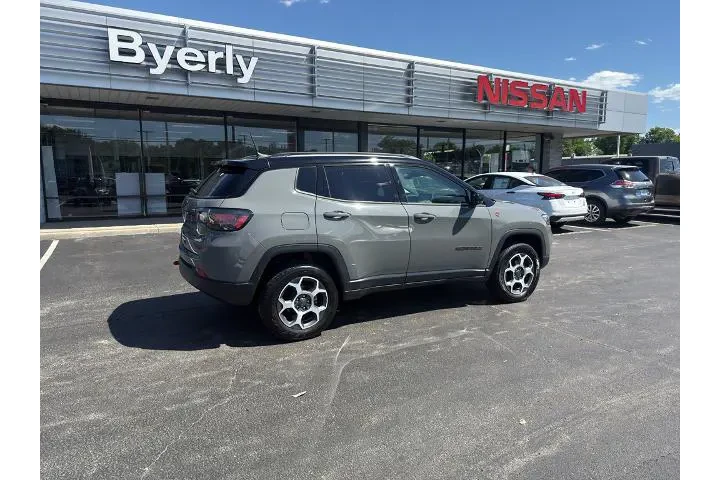 $26995 : Jeep Compass 2022 4x4 Trailh image 8