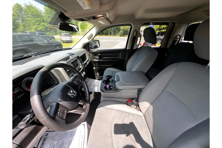 $22900 : Ram 1500 Classic 2019 4x4 Tr image 5