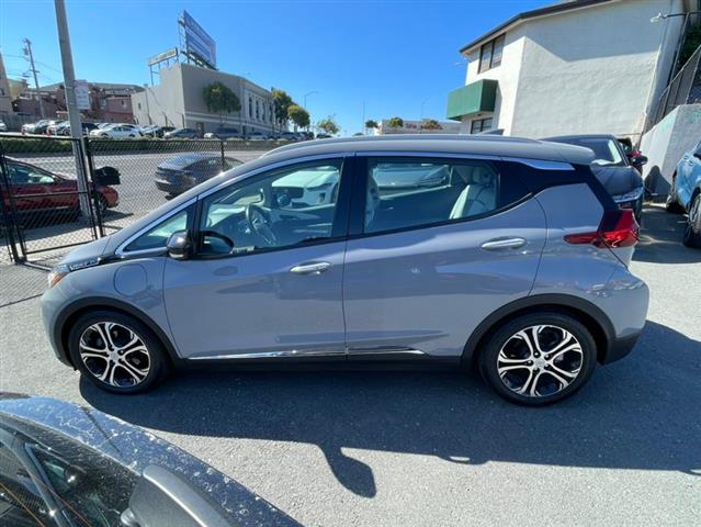 $18900 : Used 2020 Bolt EV Premier for image 9