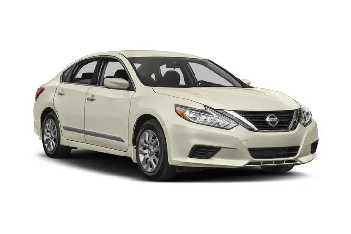 $2500 : Nissan Altima 2017 2.5 SV 4d image 6