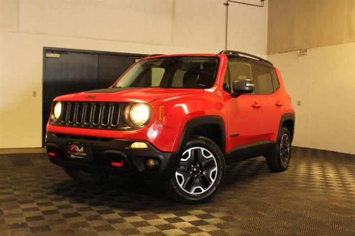 $14500 : 2016 Renegade Trailhawk image 3