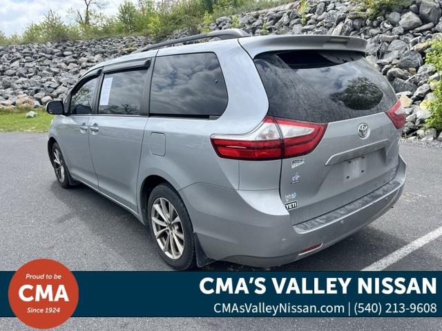 $17043 : PRE-OWNED 2015 TOYOTA SIENNA image 7