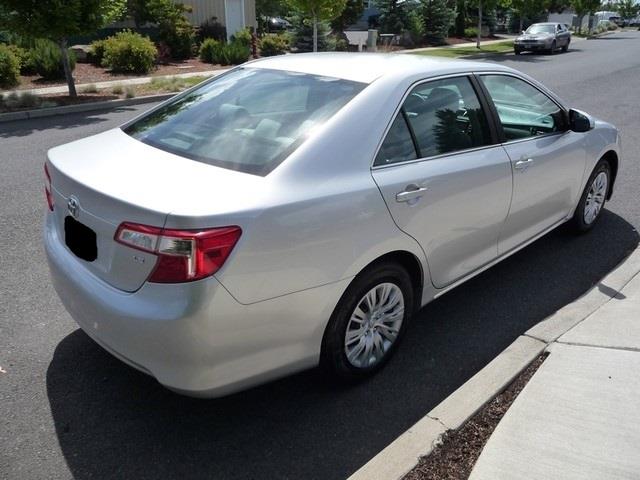 $6800 : 2012 Toyota Camry LE image 3