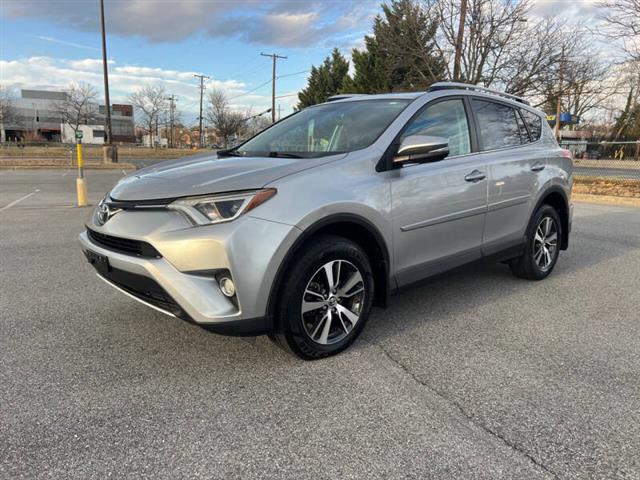 $12900 : 2016 RAV4 XLE image 3