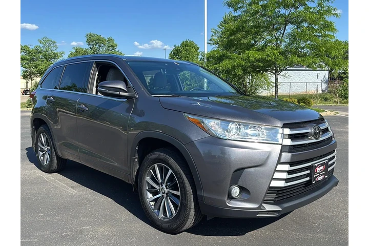 $20299 : 2018 Highlander XLE image 8