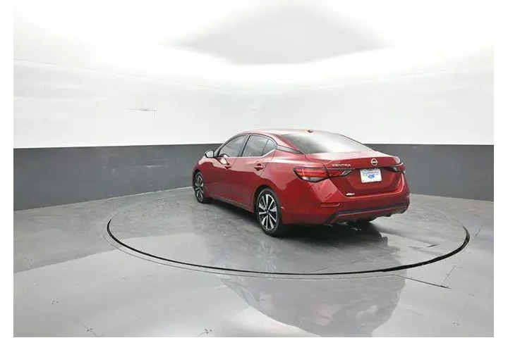 $21748 : Nissan Sentra 2025 SV 4dr Se image 5