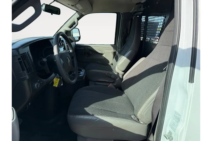 $30551 : Chevrolet Express 2024 2500 image 10