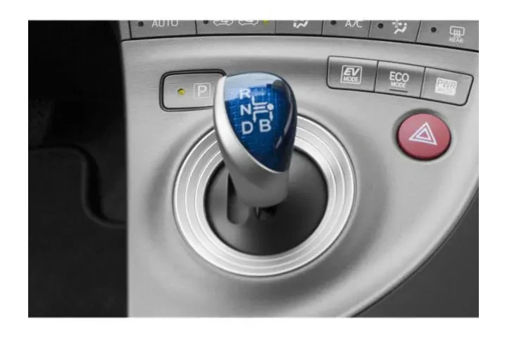 $12995 : Toyota Prius 2015 Persona Se image 10