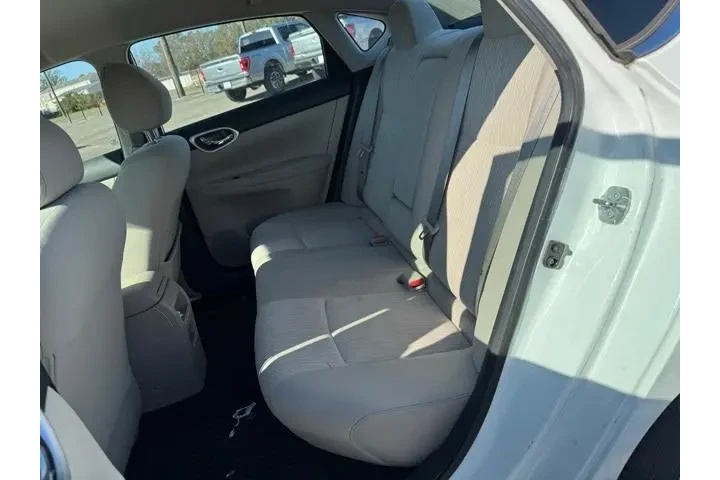 $8444 : Nissan Sentra 2015 S 4dr Sed image 8