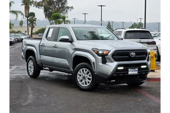 $34849 : Toyota Tacoma 2025 4x2 SR5 4 image 2