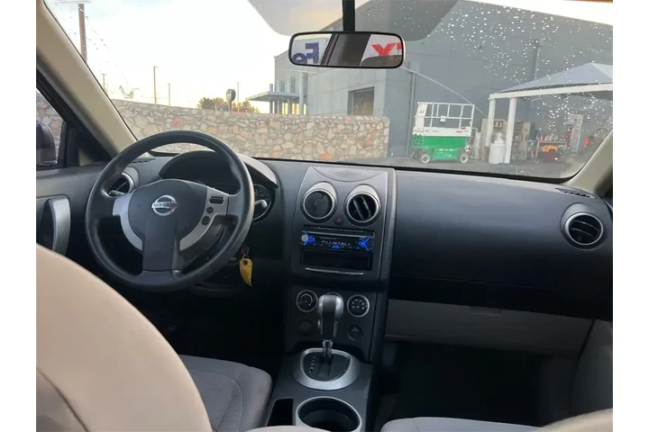 $3000 : Nissan Rogue 2011 S 4dr Cros image 4