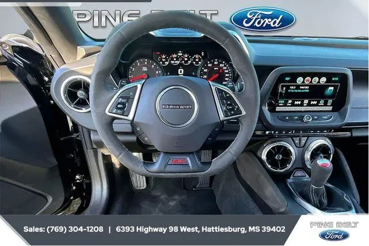 $38009 : Chevrolet Camaro 2018 SS 2dr image 5