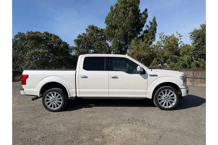 $32000 : Ford F-150 2018 4x4 XLT 4dr image 6