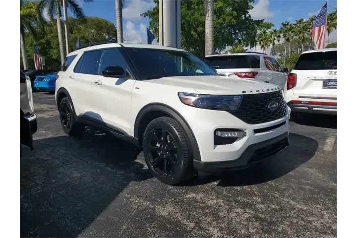 Ford Explorer 2023 ST-Line 4 image 2