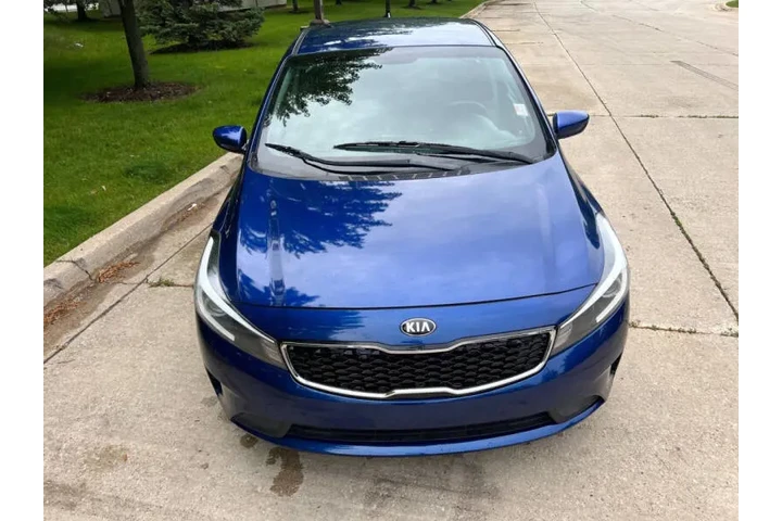 $6497 : 2018 Forte LX image 2