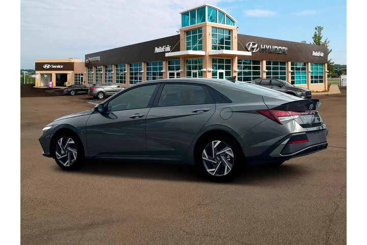 $20500 : Hyundai ELANTRA 2025 SEL Spo image 4