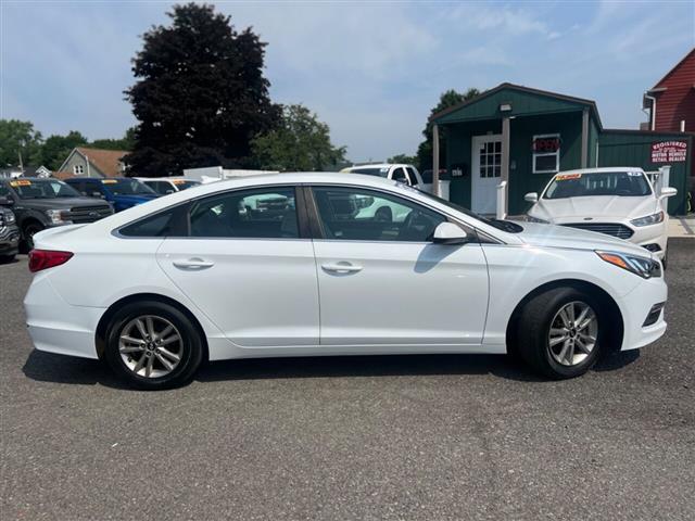 $7990 : 2015 SONATA image 2