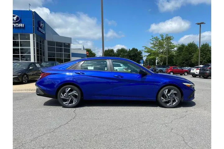 $24453 : Hyundai ELANTRA 2025 SEL Spo image 9