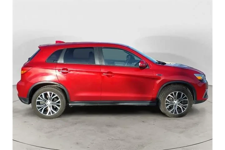 $13961 : Mitsubishi Outlander Sport 2 image 6