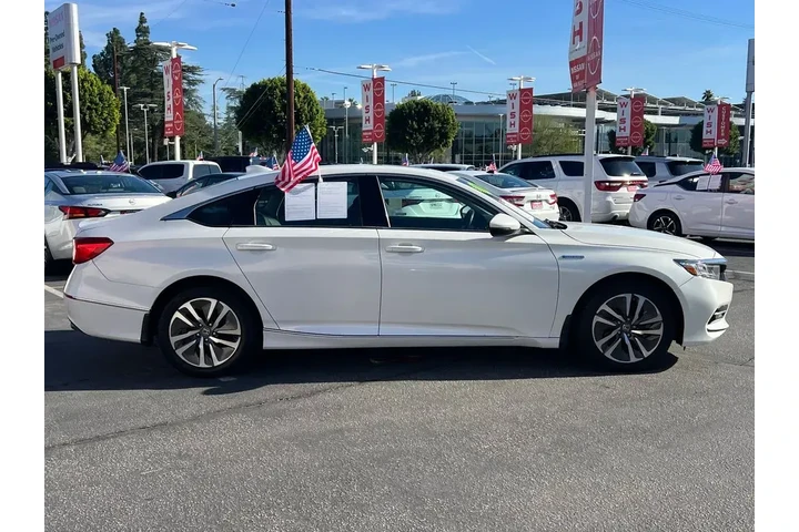 $18698 : Honda Accord Hybrid 2019 EX- image 6