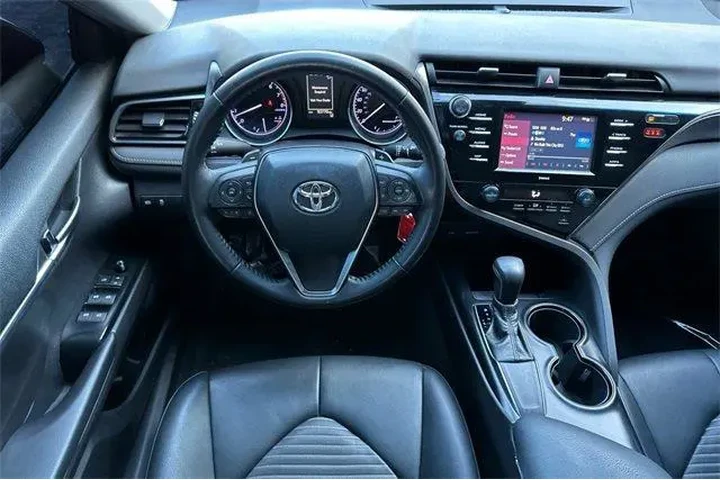 $20042 : Toyota Camry 2020 SE 4dr Sed image 9