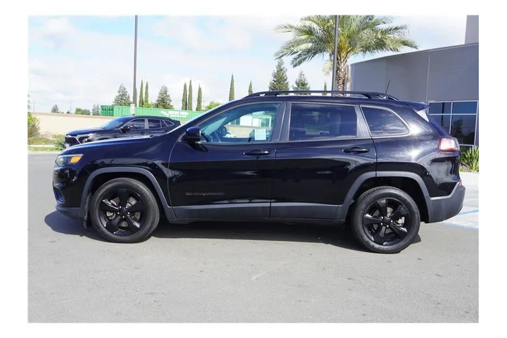 $15984 : 2019 Cherokee Altitude image 9