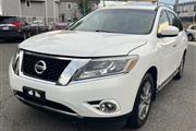 Used 2013 Pathfinder 4WD 4dr en Boston