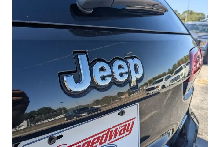 $27991 : Jeep Grand Cherokee 2020 4x4 image 8