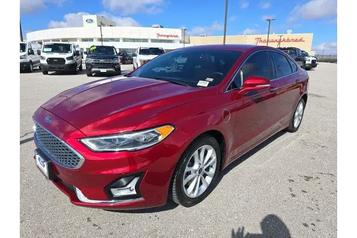 $18900 : Ford Fusion Energi 2019 Tita image 1