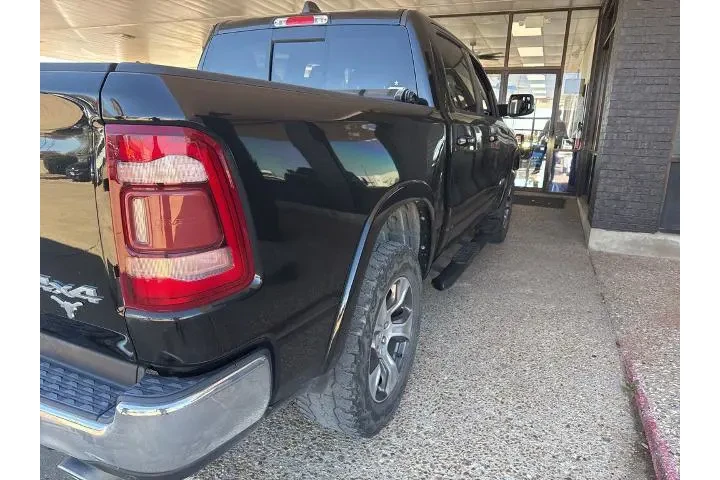 $39289 : Ram 1500 2022 4x4 Laramie 4d image 5