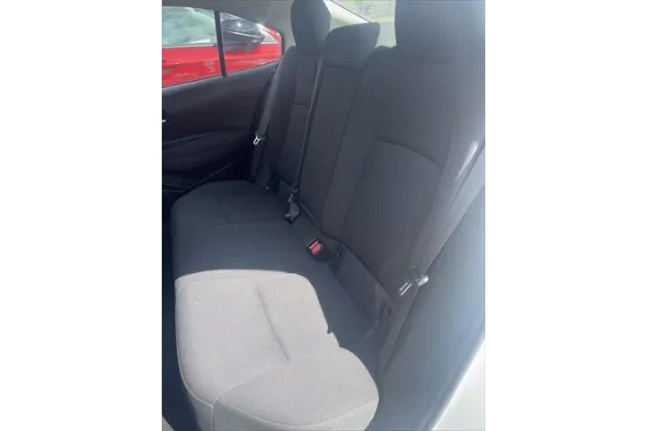 $18477 : Toyota Corolla 2021 LE 4dr S image 8