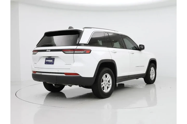 $27998 : Jeep Grand Cherokee 2022 4x4 image 8