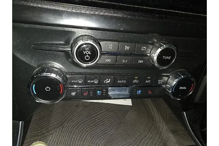 $36802 : Ford F-150 2022 4x4 Platinum image 10