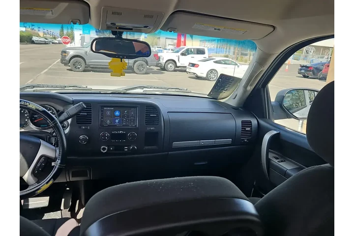 $14000 : Chevrolet Silverado 1500 201 image 10