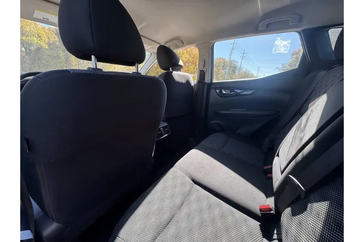 $11999 : 2018 Rogue Sport SV image 10