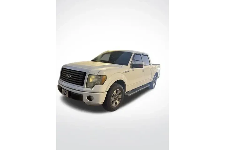 $11677 : Ford F-150 2010 4x2 XLT 4dr image 1