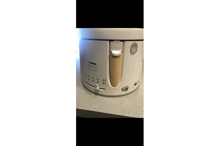 $50 : T-FAL MAXI -FRY DEEP FRYER image 1