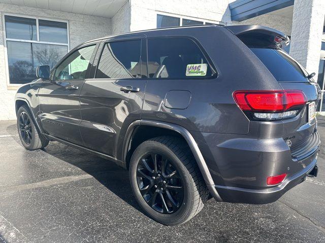 $16571 : Pre-Owned 2017 Grand Cherokee image 4