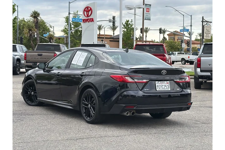 $33870 : Toyota Camry 2025 SE 4dr Sed image 5