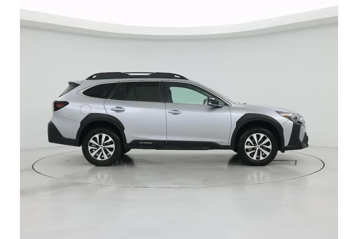 $29998 : Subaru Outback 2025 AWD Prem image 7