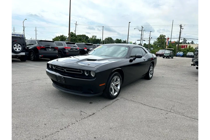 $9980 : 2015 Challenger 2dr Cpe SXT image 6