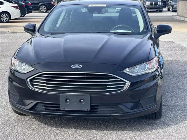 $16990 : 2019 FORD FUSION image 1