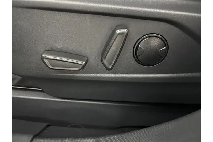 $29999 : Ford Mustang Mach-E 2025 AWD image 4