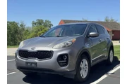 $7999 : 2017 Sportage LX thumbnail