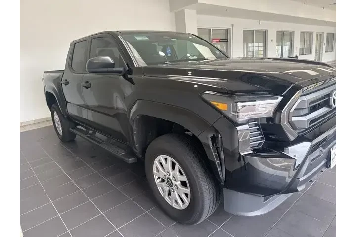 $35878 : Toyota Tacoma 2025 4x4 SR 4d image 3